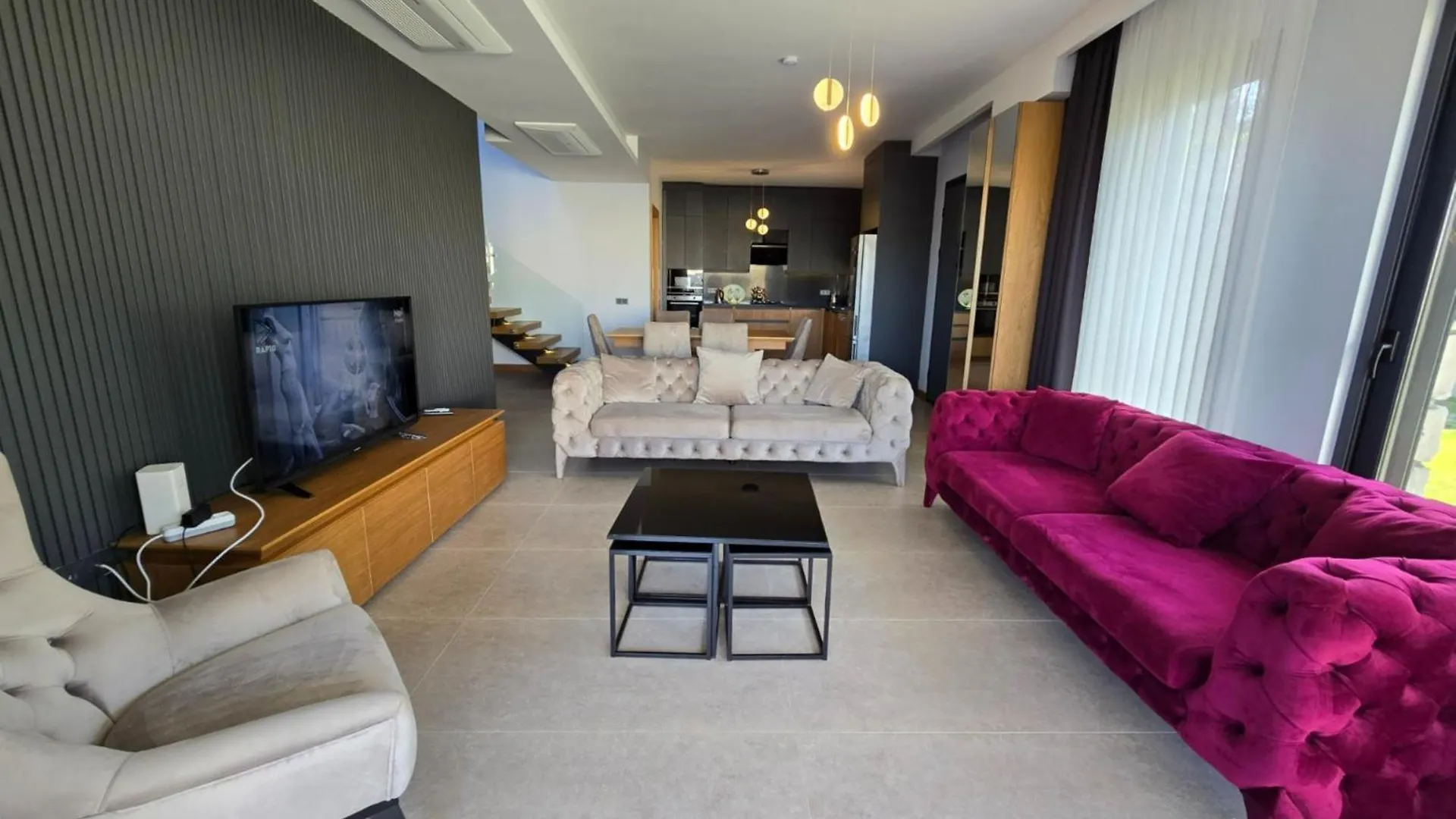 Ayayorgi Sueper Havuzlu Yeni Villa Çeşme 0*,
