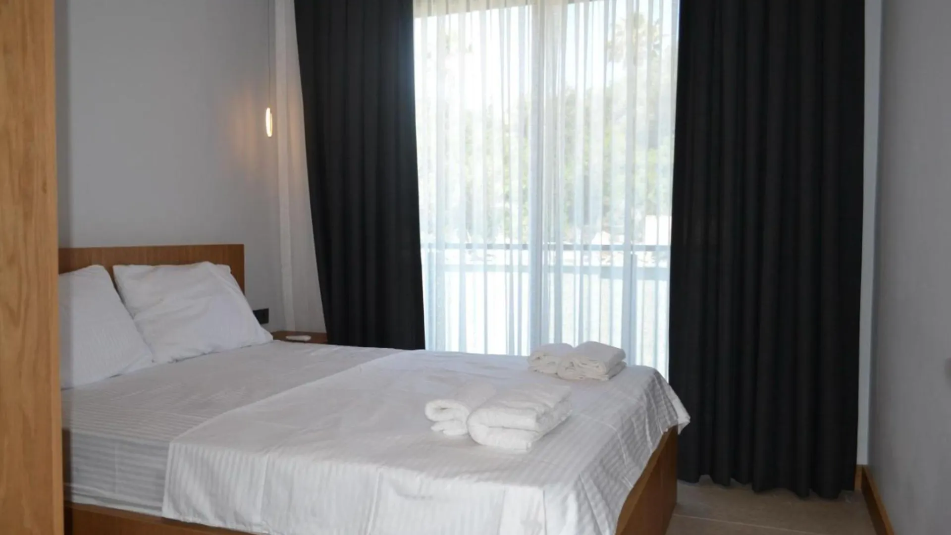 Ayayorgi Sueper Havuzlu Yeni Villa Çeşme 0*,